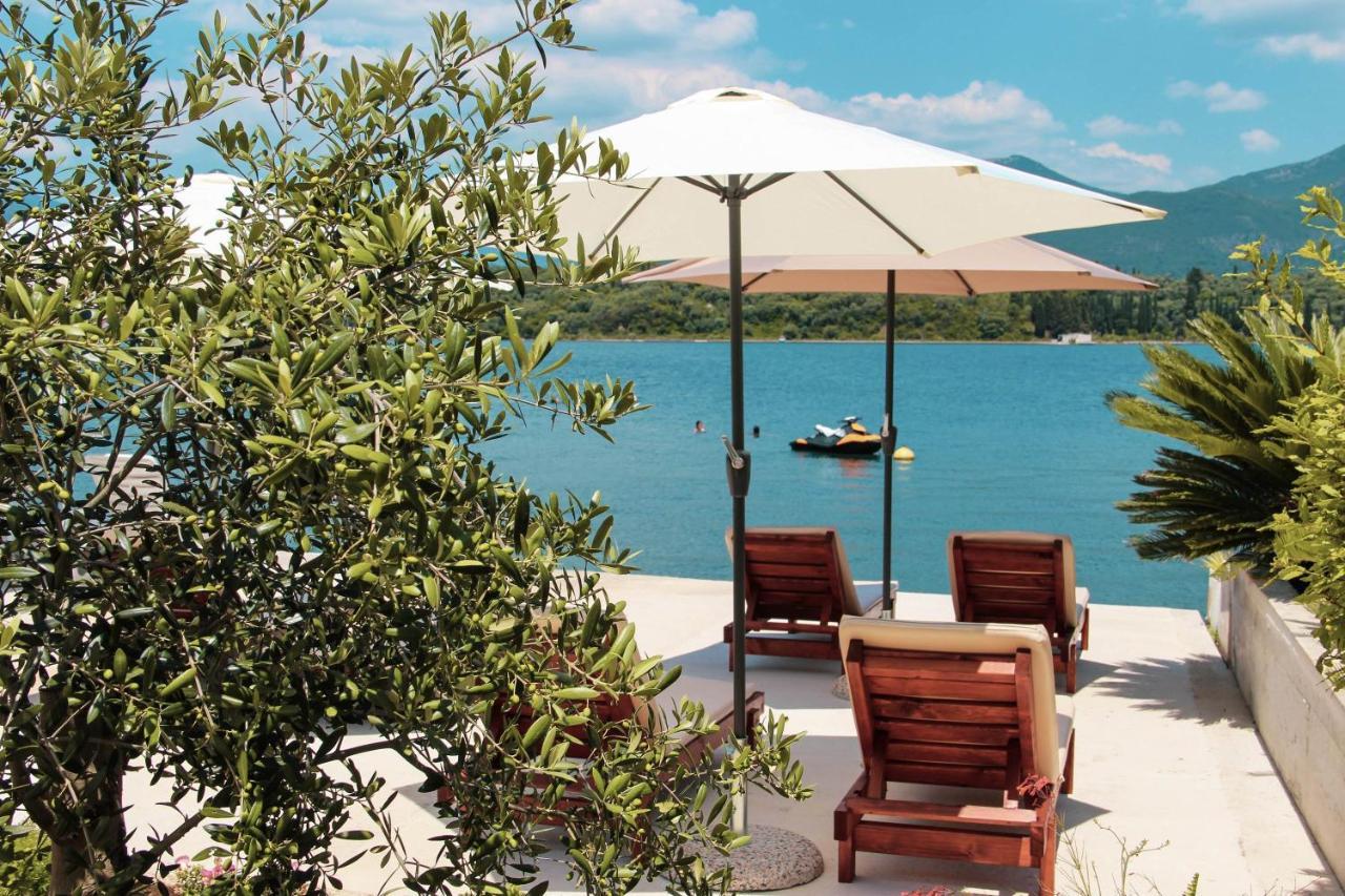 Apartments Tramonto Tivat Luaran gambar