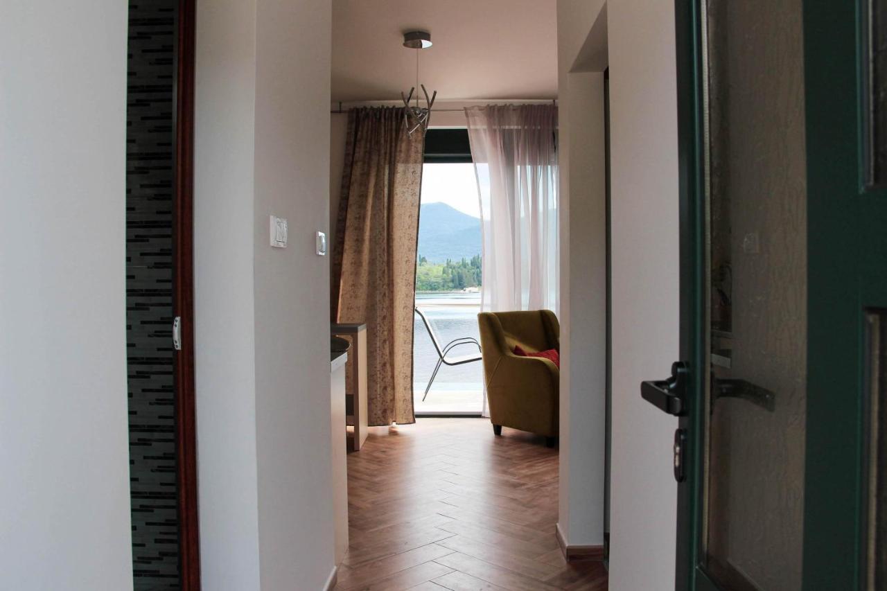 Apartments Tramonto Tivat Luaran gambar
